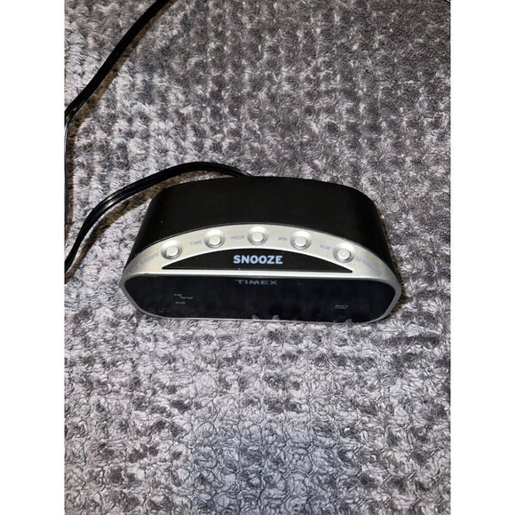 TIMEX T121-B-A Black/Silver Digital Alarm Clock W/ Red Display It Works - Picture 2 of 7